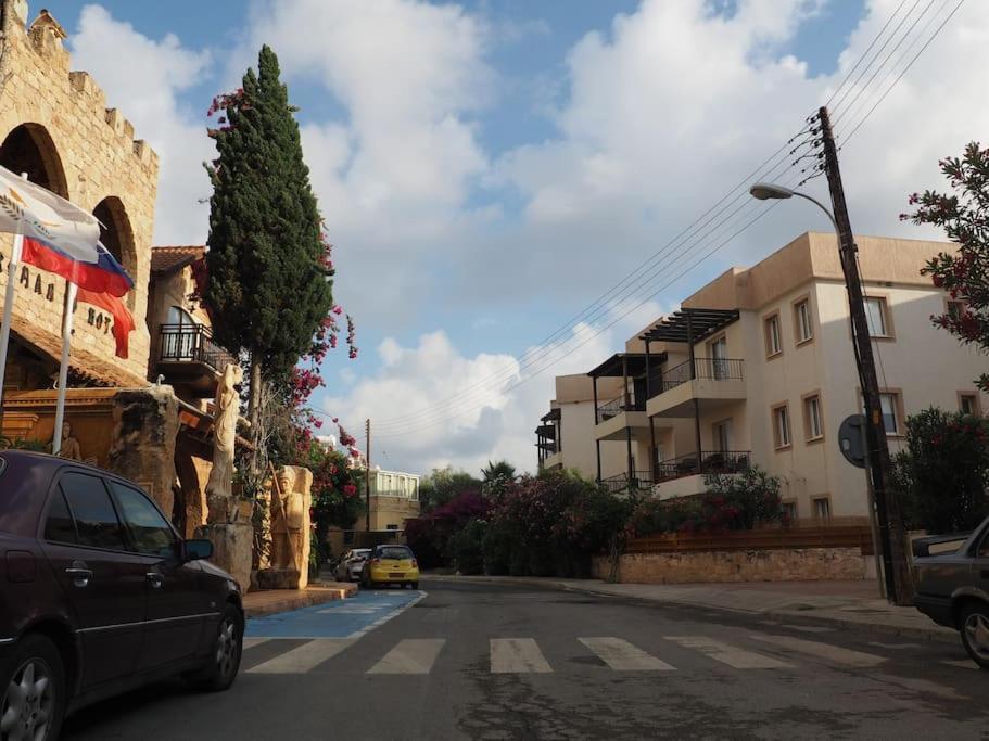 Appartement A Stone's Throw From Everything Paphos